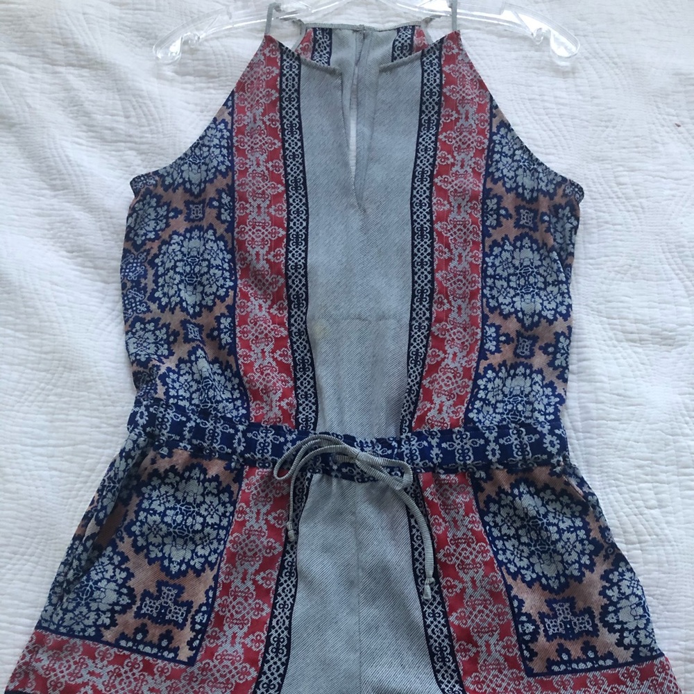 Great BGBG Max Azria romper!